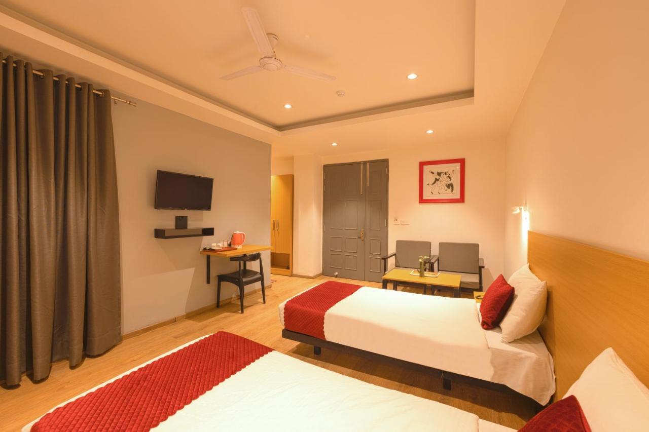 Tashree Delhi Airport Hotel New Delhi